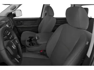 Camioneta Ram 3500 2018 4x4 Laramie de 4 puertas, cabina doble, caja larga de 8 pies y rueda trasera doble