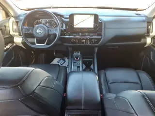Nissan Pathfinder 2025 SL SUV de 4 puertas