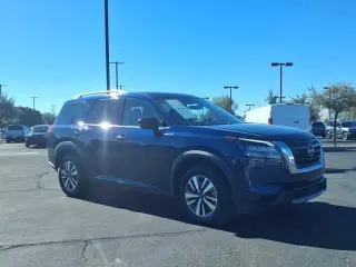 Nissan Pathfinder 2025 SL SUV de 4 puertas