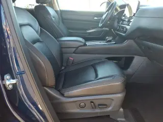 Nissan Pathfinder 2025 SL SUV de 4 puertas