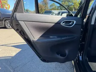 Nissan Sentra 2017 S Sedan 4 puertas 6M