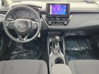 Toyota Corolla 2024 LE Sedán de 4 puertas