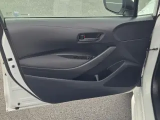 Toyota Corolla 2024 LE Sedán de 4 puertas