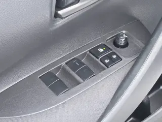 Toyota Corolla 2024 LE Sedán de 4 puertas