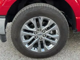 Ford F-150 2024 4x4 XLT 4dr SuperCrew 5.5 ft. SB