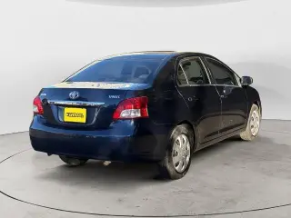 Toyota Yaris 2008 Base Sedán 4 puertas 5M