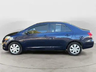 Toyota Yaris 2008 Base Sedán 4 puertas 5M