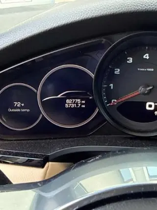 Porsche Cayenne 2020 tracción en las cuatro ruedas SUV de 4 puertas