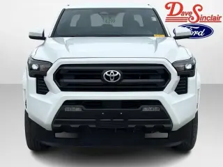 Toyota Tacoma 2025 4x4 SR5 4dr Double Cab 6.1 ft LB