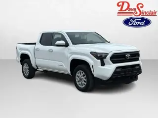 Toyota Tacoma 2025 4x4 SR5 4dr Double Cab 6.1 ft LB