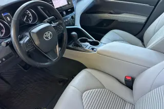 Toyota Camry Híbrido 2024 SE 4dr Sedán