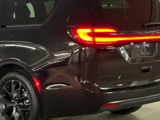 Chrysler Pacifica 2025 Limited 4dr Mini-Van