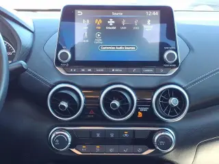 Nissan Sentra 2022 SV Sedán 4 puertas