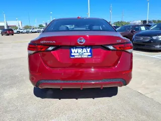 Nissan Sentra 2022 SV Sedán 4 puertas