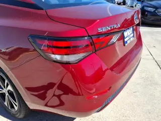 Nissan Sentra 2022 SV 4dr Sedán