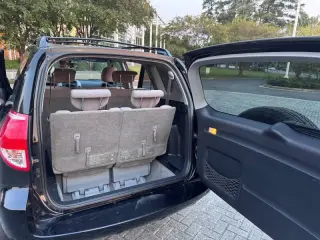 Toyota RAV4 2008