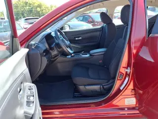 Nissan Sentra 2022 SV 4dr Sedán