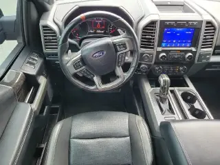 Ford F-150 2020 4x4 Raptor 4dr SuperCrew 5.5 ft. SB