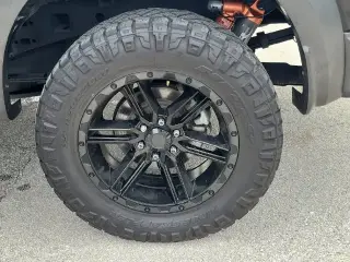Ford F-150 2020 4x4 Raptor 4dr SuperCrew 5.5 ft. SB