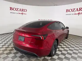 Tesla Model 3 2024 AWD Long Range 4dr Sedán