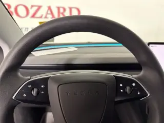 Tesla Model 3 2024 AWD Long Range 4dr Sedán