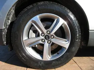 Ford Edge 2023 AWD SEL 4dr Crossover
