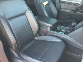 Volkswagen Atlas 2022 AWD V6 SEL R-Line 4Motion 4dr SUV.