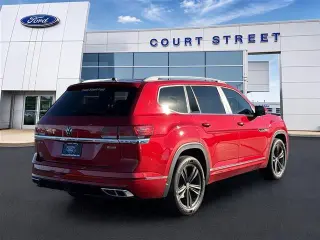 Volkswagen Atlas 2022 AWD V6 SEL R-Line 4Motion 4dr SUV.