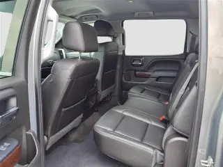 GMC Sierra 1500 2017 4x4 SLT 4dr Cabina Crew 5.8 ft. SB