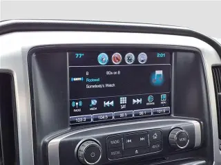 GMC Sierra 1500 2017 4x4 SLT 4dr Cabina Crew 5.8 ft. SB