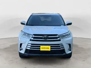 Toyota Highlander 2019 AWD XLE 4dr SUV
