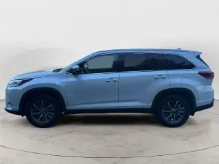 Toyota Highlander 2019 AWD XLE 4dr SUV