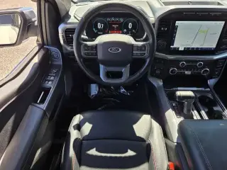 Ford F-150 2023 4x4 Lariat 4dr SuperCrew 5.5 ft. SB