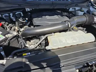 Ford F-150 2023 4x4 Lariat 4dr SuperCrew 5.5 ft. SB