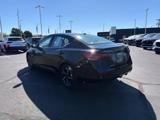 Nissan Sentra 2025 SV 4dr Sedán