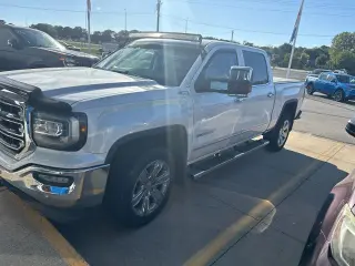 GMC Sierra 1500 2016 4x4 SLT 4dr Crew Cab 5.8 ft. SB