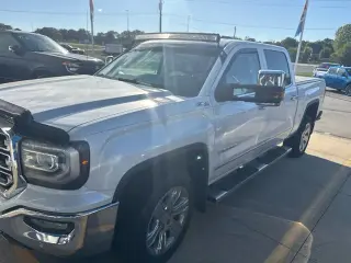 GMC Sierra 1500 2016 4x4 SLT 4dr Crew Cab 5.8 ft. SB