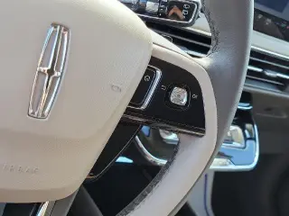 Lincoln Corsair 2024 Premiere 4dr SUV