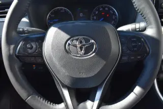 Toyota RAV4 Híbrido 2022 AWD XLE 4dr SUV
