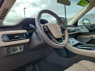 Lincoln Aviator 2021 AWD Reserve 4dr SUV
