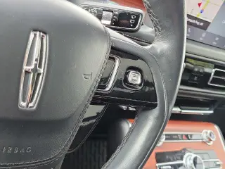 Lincoln Aviator 2023 AWD Reserve 4dr SUV