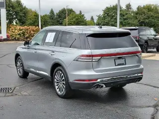 Lincoln Aviator 2023 AWD Reserve 4dr SUV