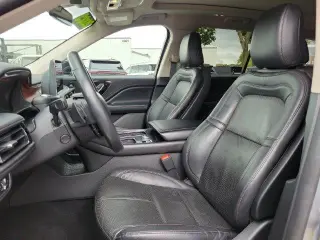 Lincoln Aviator 2023 AWD Reserve 4dr SUV