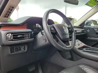 Lincoln Aviator 2023 AWD Reserve 4dr SUV