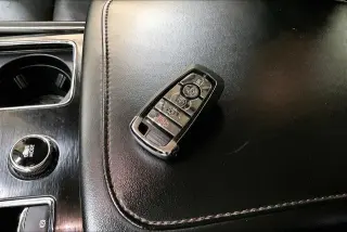 Lincoln Aviator 2023 AWD Reserve 4dr SUV