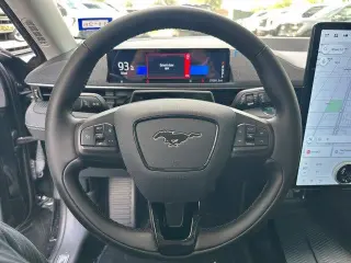 Ford Mustang Mach-E 2023 Premium SUV 4 puertas