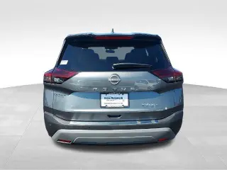 Nissan Rogue 2022 AWD SV 4dr Crossover