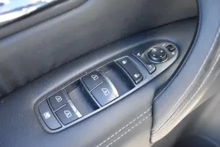 Nissan Armada 2017 4x4 SL 4dr SUV