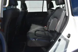 Nissan Armada 2017 4x4 SL 4dr SUV