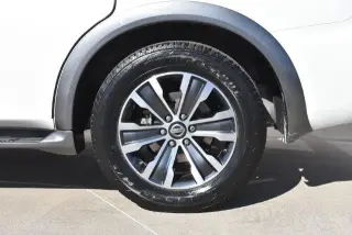 Nissan Armada 2017 4x4 SL 4dr SUV